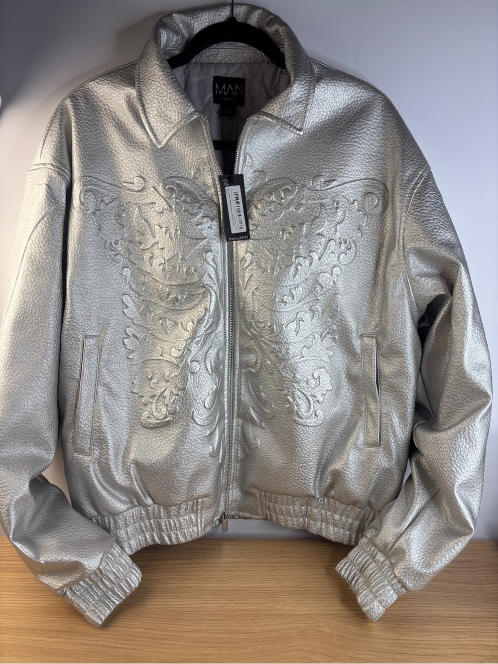 Boohoo Man Embossed Silver Color Streetwear PU Bomber Jacket Men’s Lg NWT